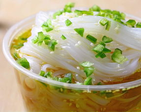 餐飲產(chǎn)業(yè)鏈中的核心角色 批發(fā)商、生產(chǎn)商、供應(yīng)商與現(xiàn)代化管理